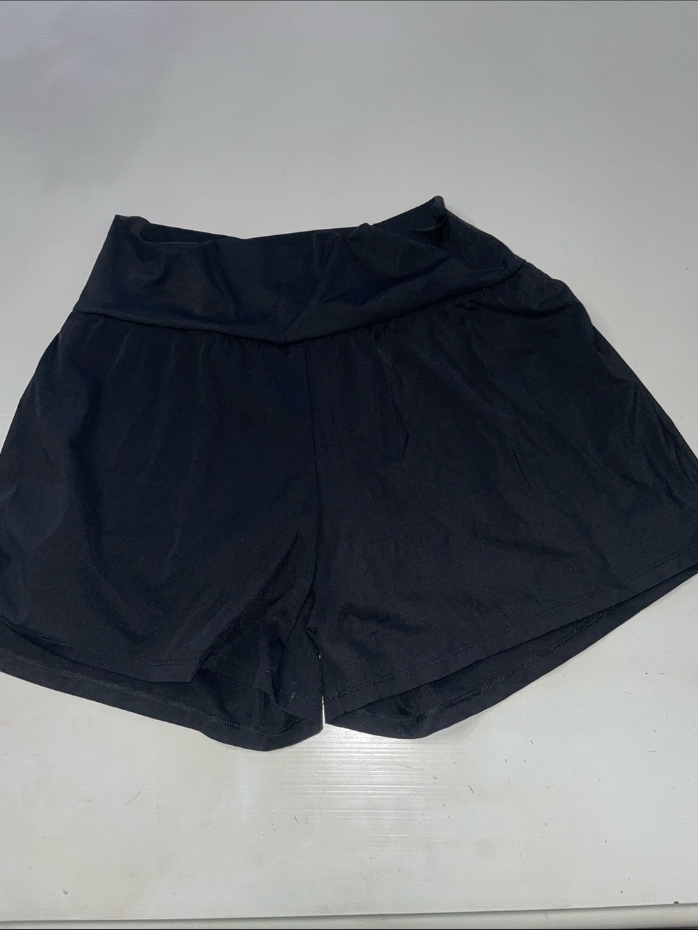 HALARA 2 in one high waisted flowy shorts XL long pockets